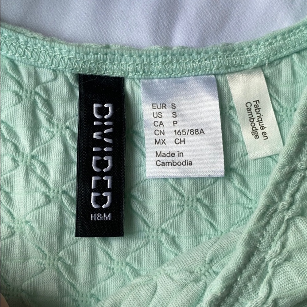 H&M Patterned Crop Top - Picture 5 of 6